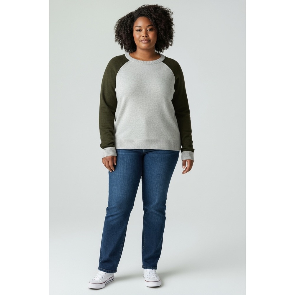 Vince Camuto Colorblock‎ Raglan Sleeve Sweater Light Gray Olive Green Women